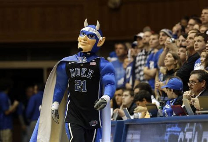 What college has stags as their mascot?