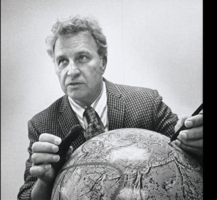 What did Robert Dietz contribute to geology?