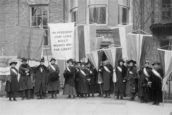 What did the progressive movement believed in?
