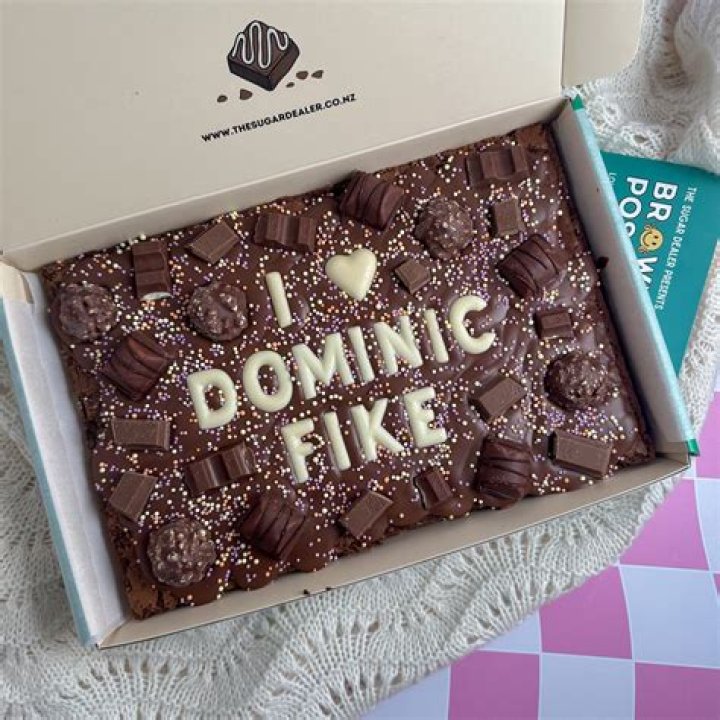 What does a chocolate fiend mean?