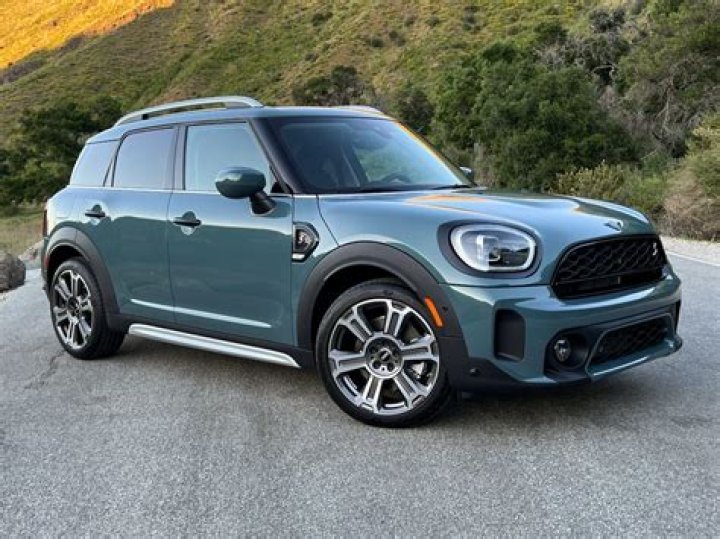 What does ALL4 mean on MINI Countryman?