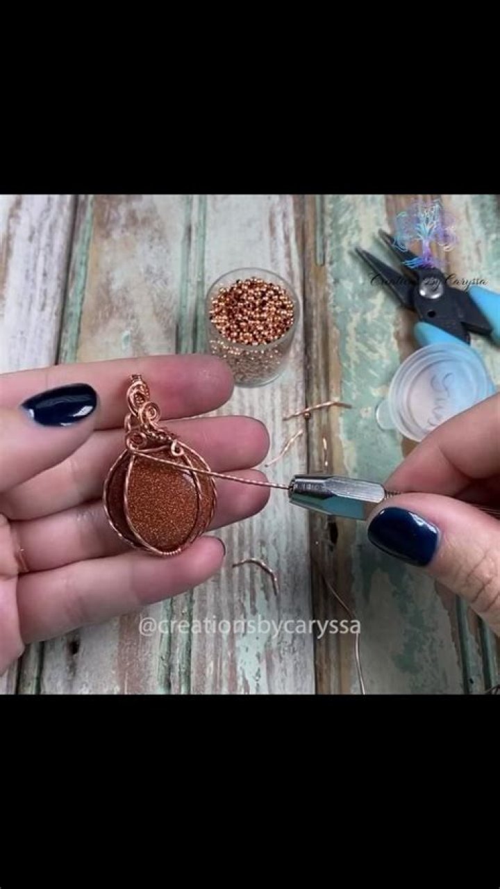 What does BR mean on jewelry?