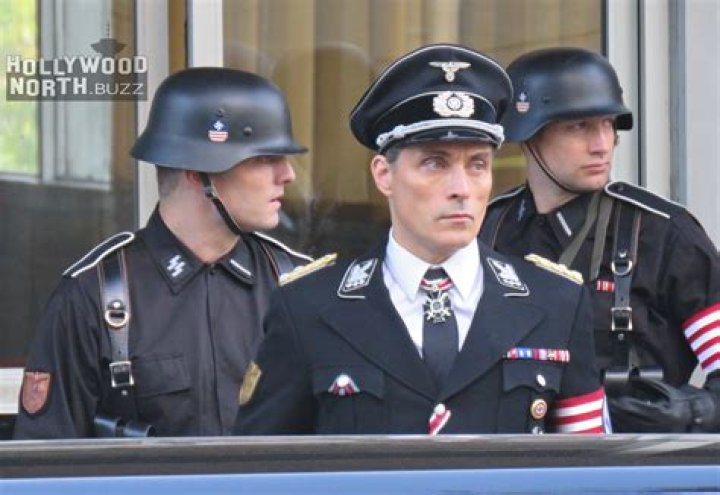 What does obergruppenfuhrer mean in English?