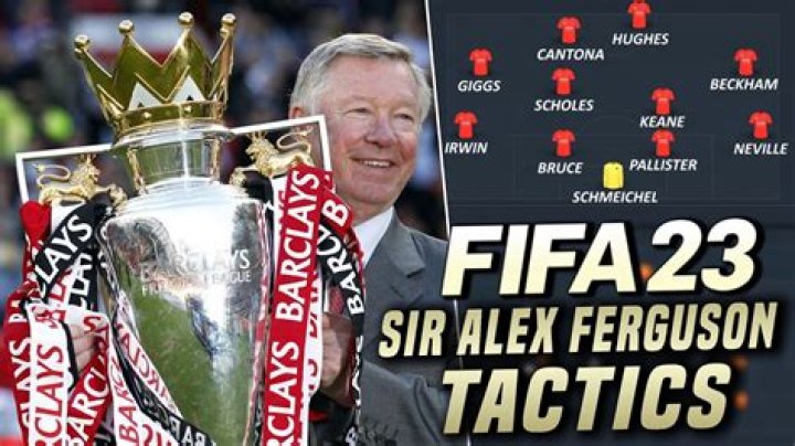 What formation did Alex Ferguson use?