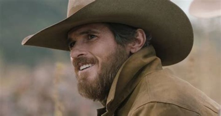 What happened to Lee Sausley?
