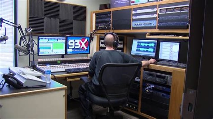 What happened to the radio station 93X?