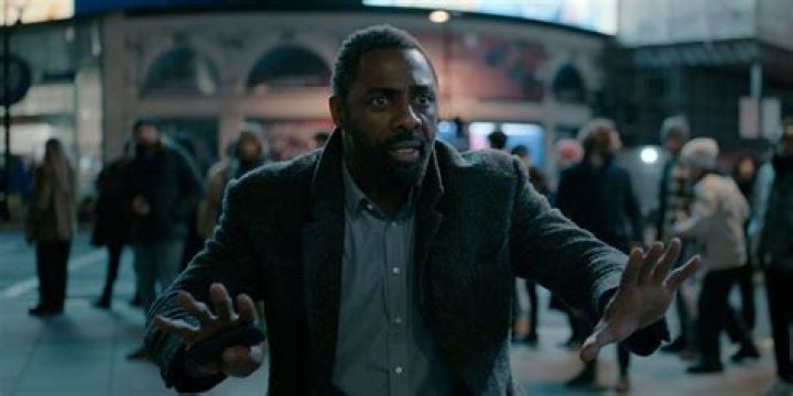 What happens at the end of the movie Luther?