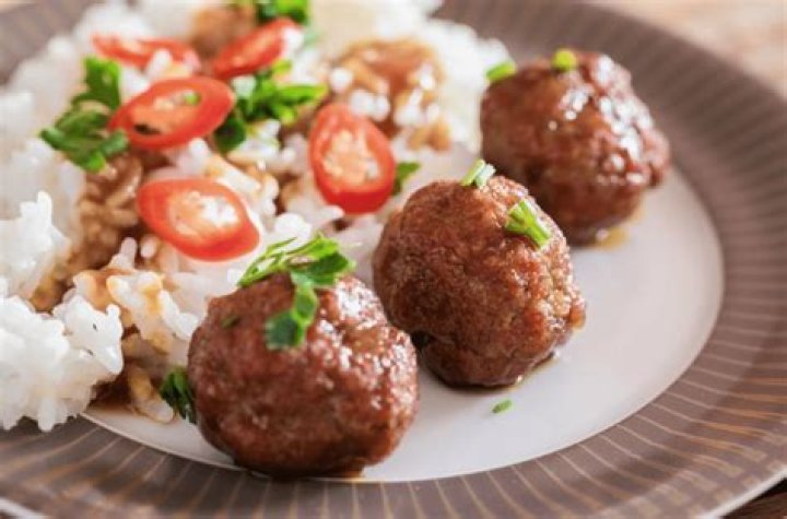 What is a good binder for meatballs?