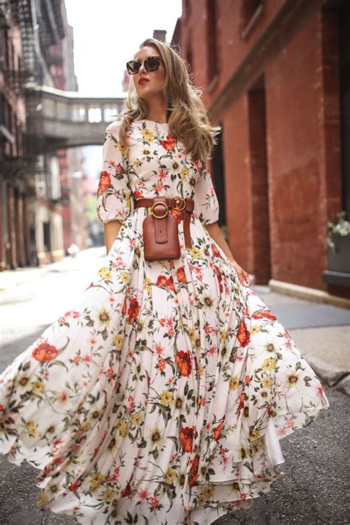 What is a maxi dress?