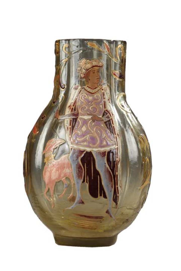 What is Galle vase?