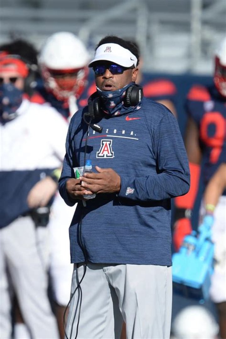 What is Kevin Sumlin Arizona record?