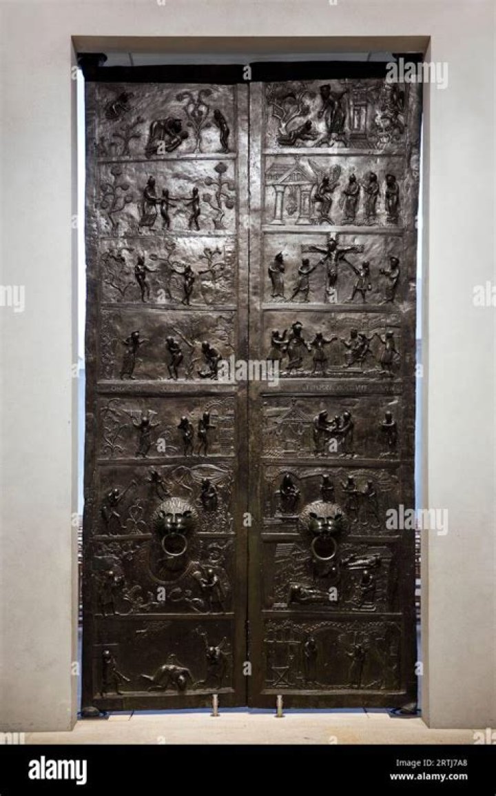What is notable about the doors of Bishop Bernward in Hildesheim?