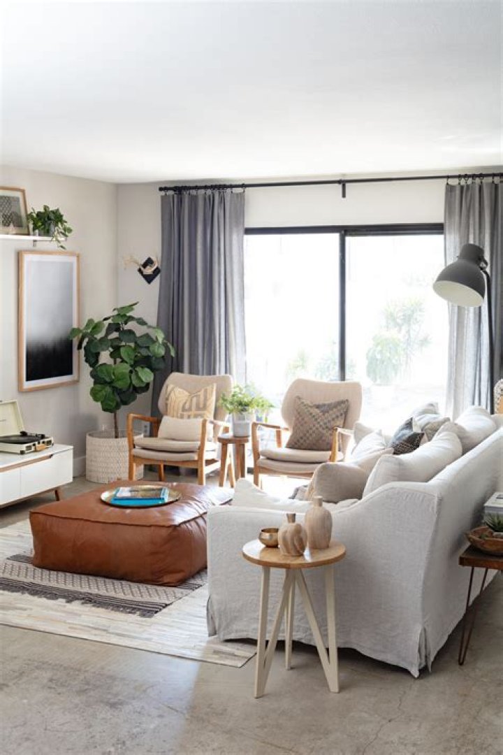 What is the best furniture for a small living room?