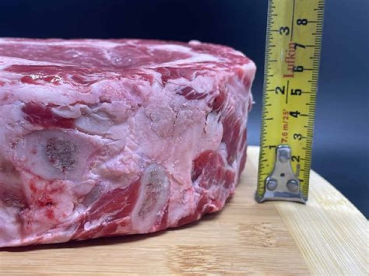 What is the best thickness for a table top?