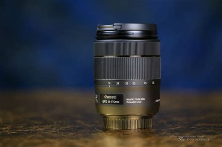 What is the Canon 28-135mm lens good for?