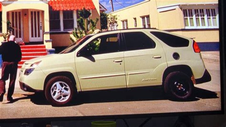 What is the car Walt drives in Breaking Bad?