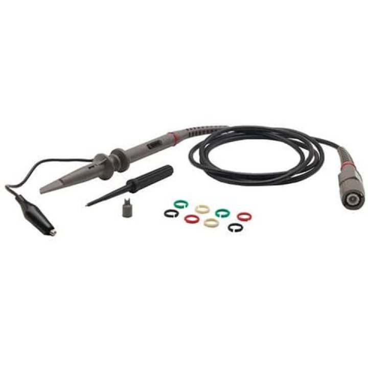 What is the difference between a 1x and 10x oscilloscope probe?