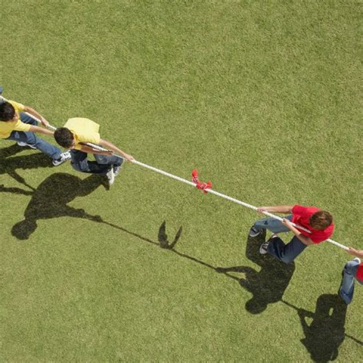 What is the easiest way to win tug of war?