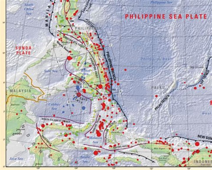 What is the fault line in Celebes Sea?