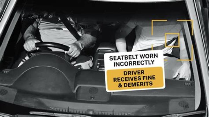 What is the fine for not wearing a seatbelt in Ontario?