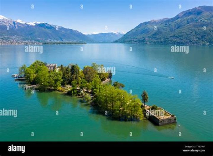 What is the main characteristic of the Brissago islands near Ascona?