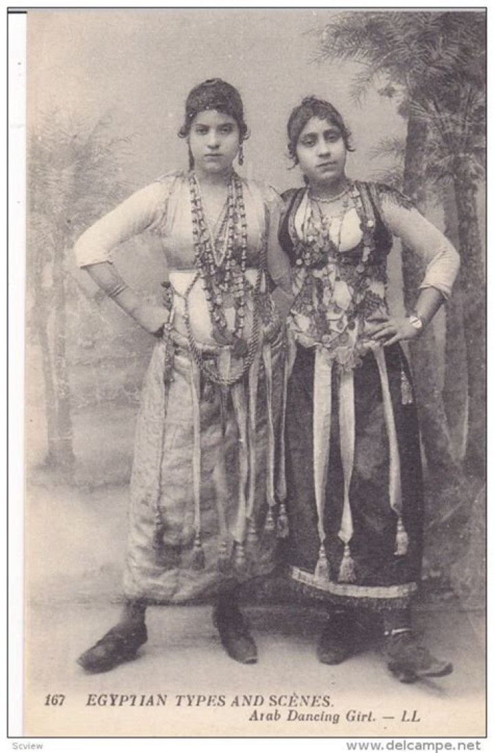 What is the main purpose of belly dancing?