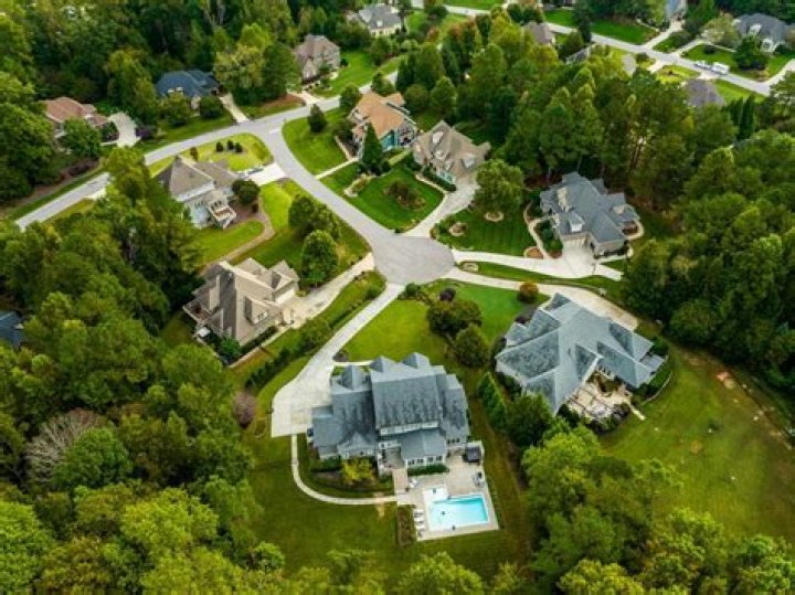 What is the nicest neighborhood in Raleigh NC?