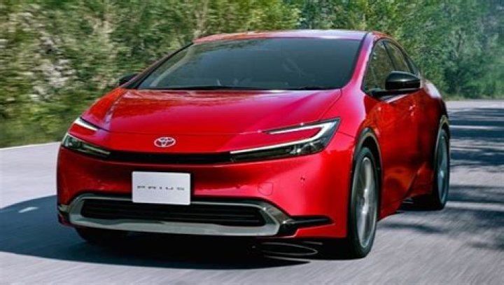 What is the price of Toyota Prius in Japan?