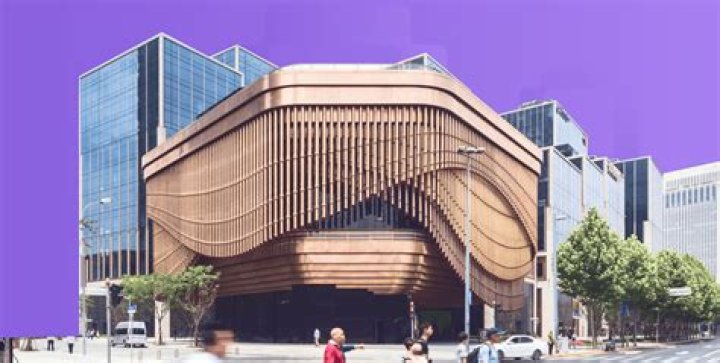What is the purpose of kinetic architecture?