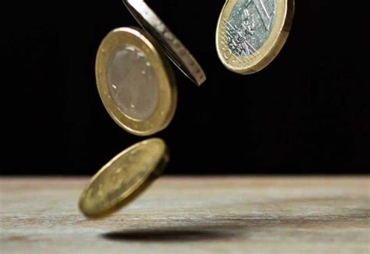 What is the sound of coins dropping?