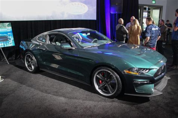 What kind of wheels were on the Bullitt Mustang?