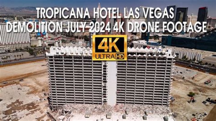 What Las Vegas hotels were torn down?