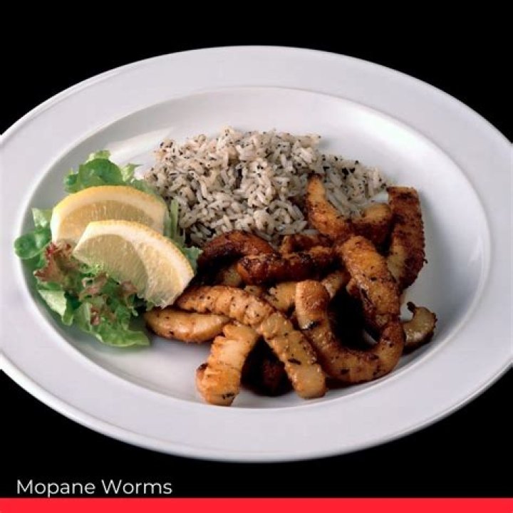 What nutrients are in mopane worms?