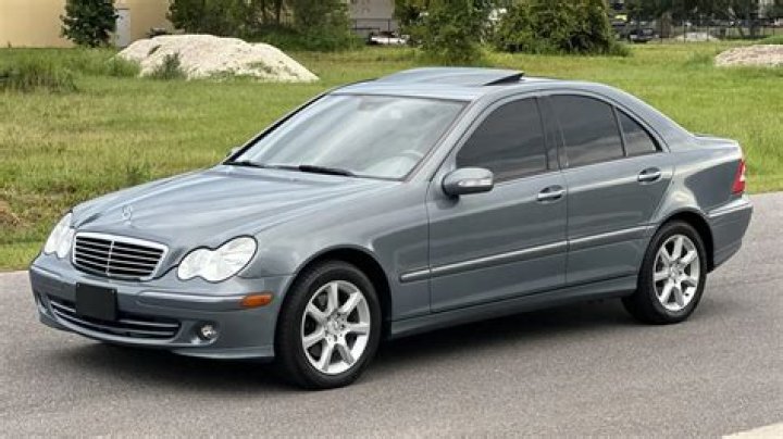 What oil does a 2007 Mercedes C280 take?