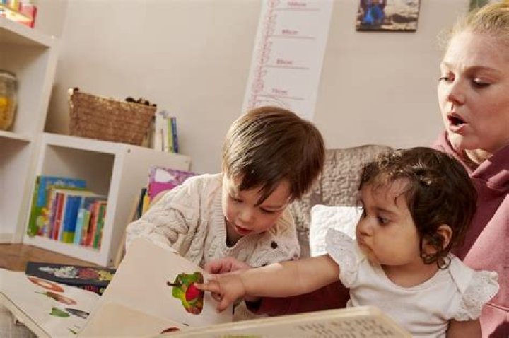 What qualifications do I need to work in a nursery?