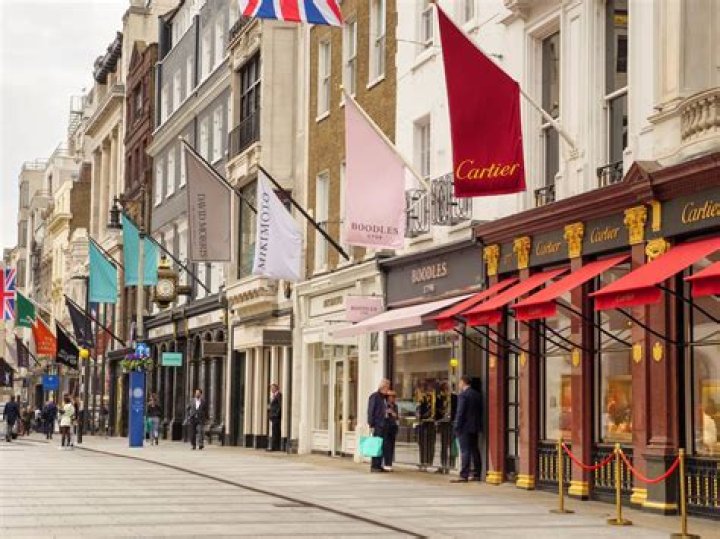 What shops are there in Westminster?