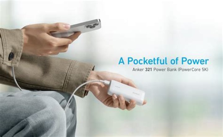 What size power bank is allowed on flights?