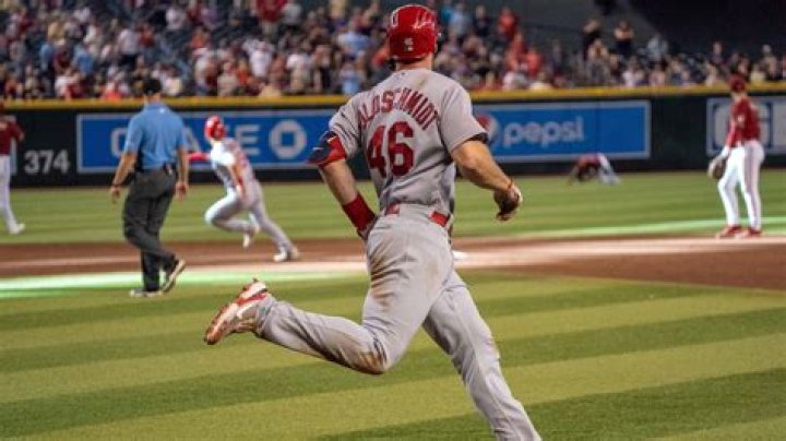 What team in the MLB has scored the most runs?