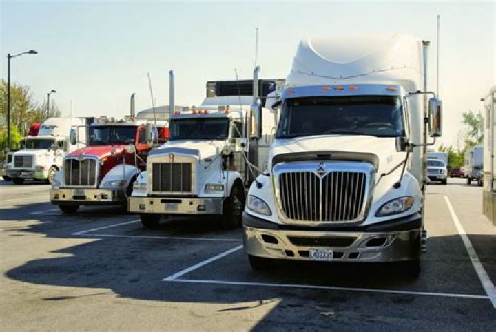 What trucking companies are in Tennessee?