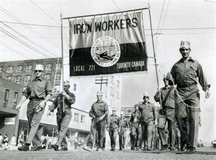 What union do ironworkers belong to?