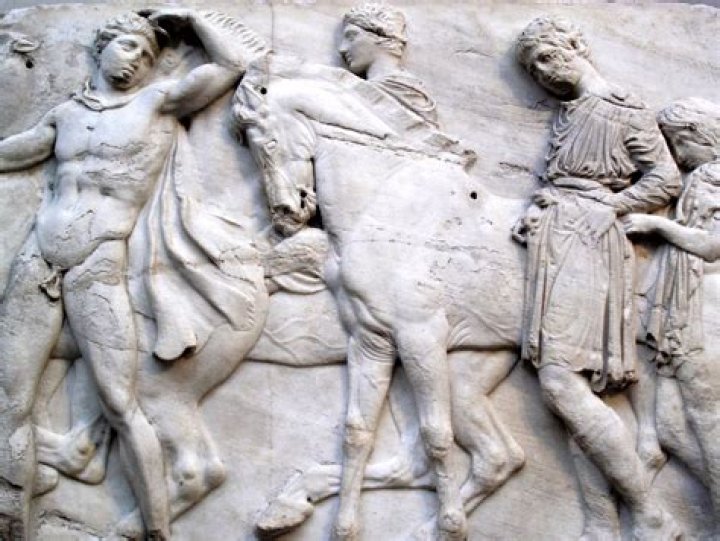 What was the purpose of the Parthenon frieze?