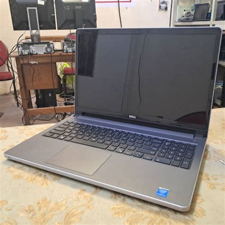 What year is Dell Inspiron 5558?
