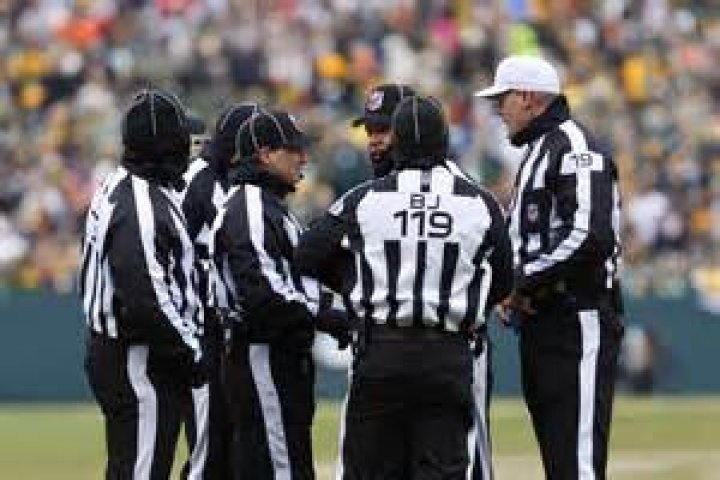 What year was the replacement refs?
