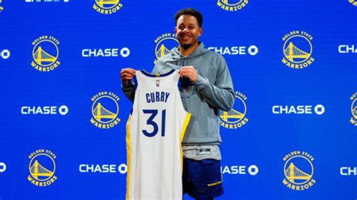 When did Seth Curry play for Cavs?