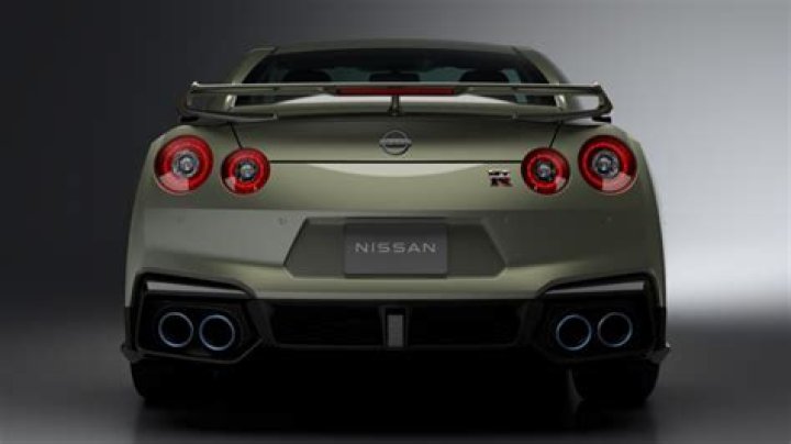 When did the Nissan R35 GTR GTR come out?