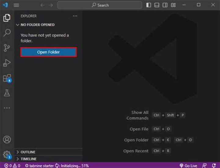 When I open a folder the background is black?