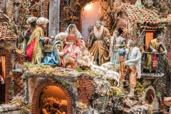 Where are the most famous Nativity scenes in Italy?