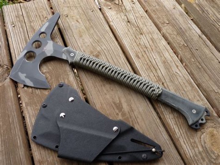 Where can I buy the best Tomahawks online?