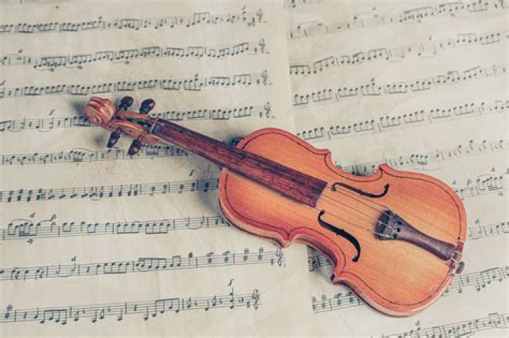 Where can I get free sheet music for violin?