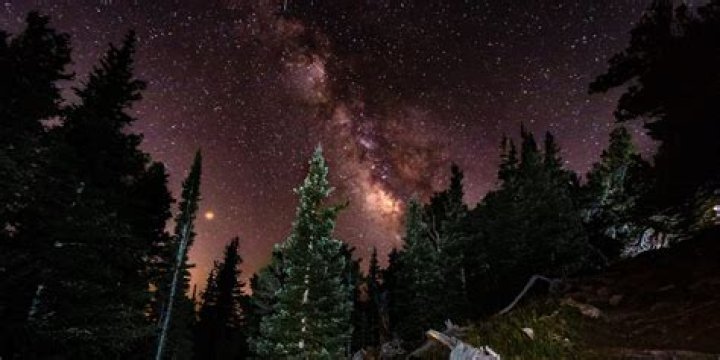 Where can I see stars in Colorado Springs?